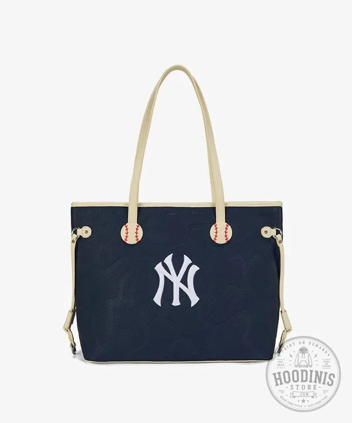 New York Yankees Baseball Team Tote Bag with Wristlet Wallet 20 New York Yankees Baseball Team Tote Bag with Wristlet Wallet