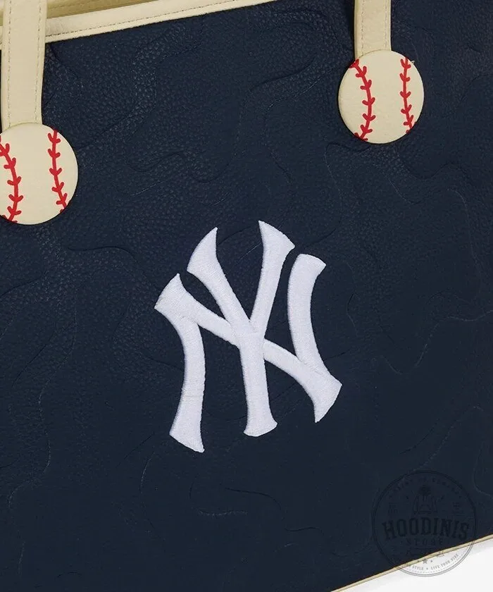 New York Yankees Baseball Team Tote Bag with Wristlet Wallet 23 New York Yankees Baseball Team Tote Bag with Wristlet Wallet