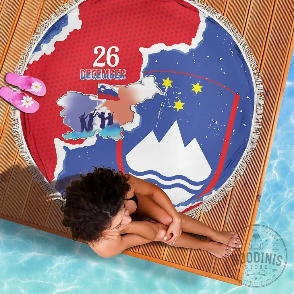 Slovenia Independence Day Grunge Style Round Beach Blanket 10 Slovenia Independence Day Grunge Style Round Beach Blanket